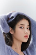 k-pop-iu-lee-ji-eun-singer-actress-hd-wallpaper-preview.jpg